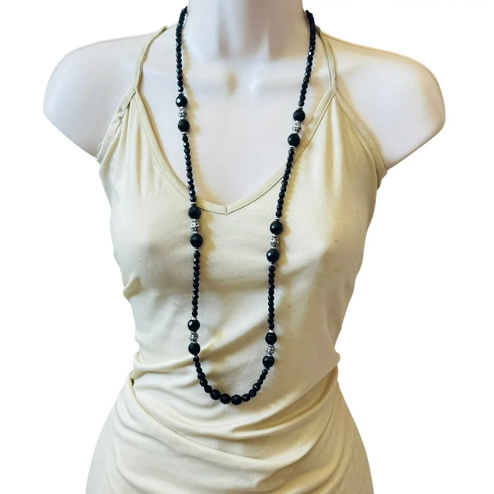 VTG 1928 Collection Style Goth Necklace glass beads silver filigree chain 38